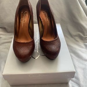 Jessica Simpson Katoy platform heels